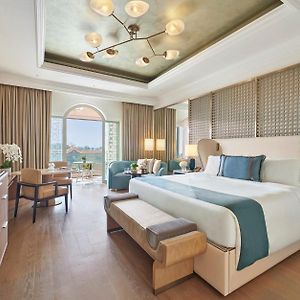 Kamer met een King Size Bed